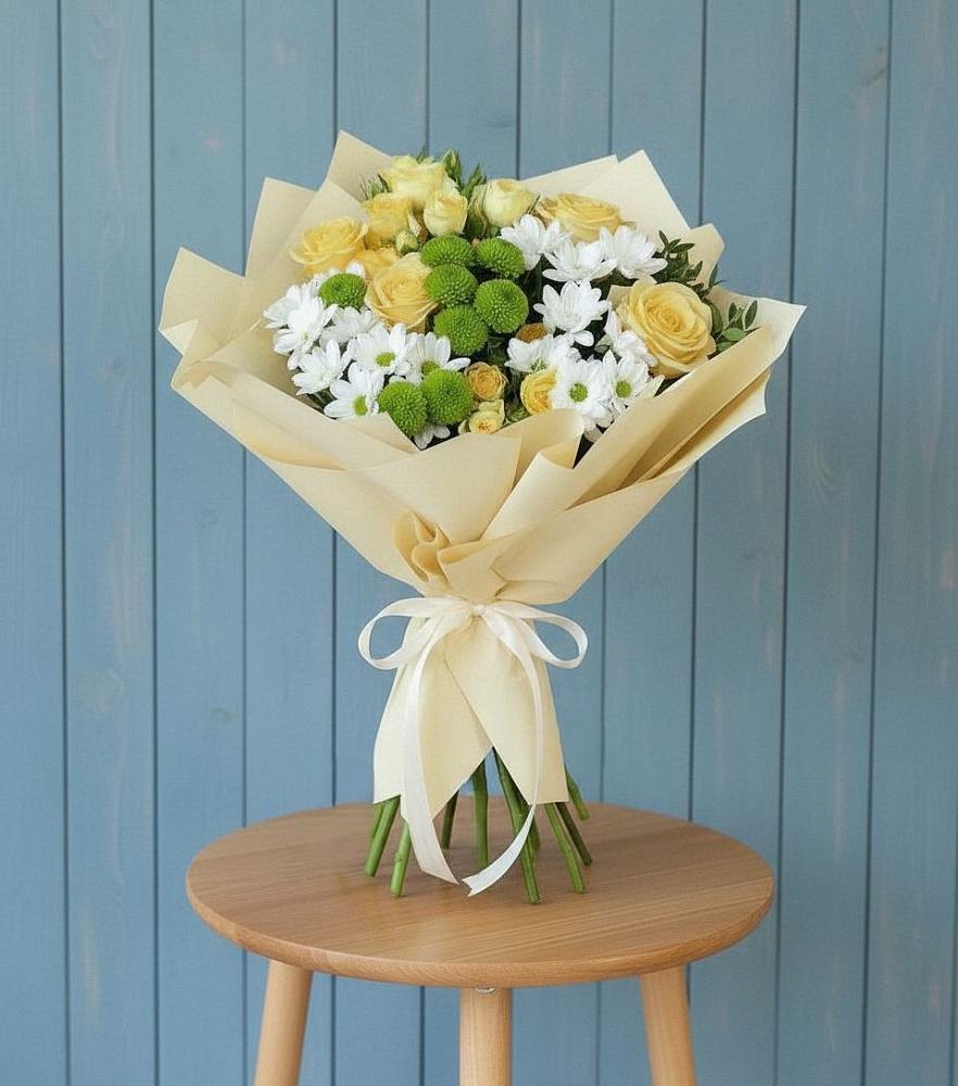 Букет цветов из: Хризантемы и Розы в Кузнецке