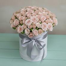 Цветочная композиция из Розы в шляпной коробке в Кузнецке