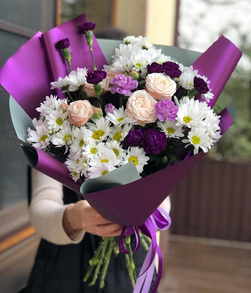 Букет цветов из: Хризантемы, Гвоздики и Розы в Кузнецке