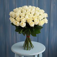 Букет 51 Белая роза Эдлесс Лав в Кузнецке