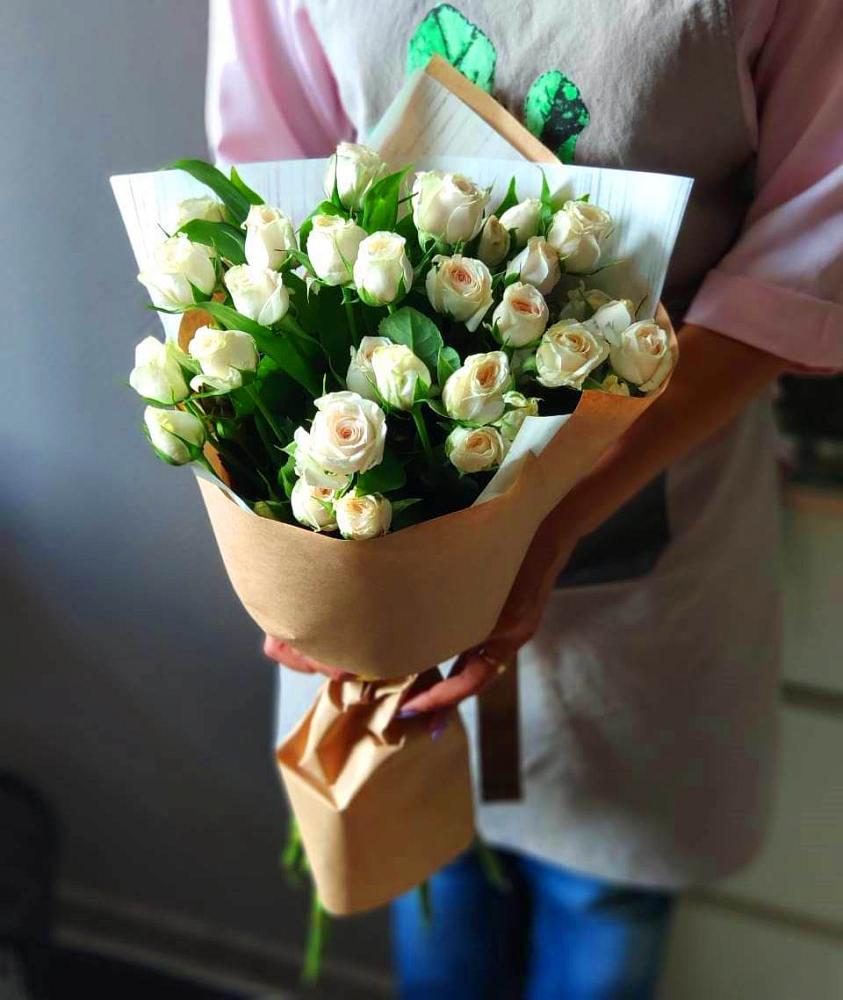 Букет цветов из: Розы в Кузнецке