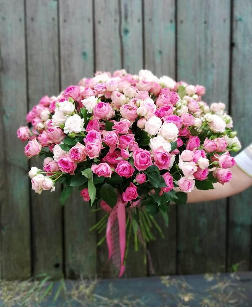 Букет Розовые кустовые розы Натали и Лав Лидия в Кузнецке