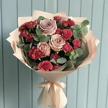 Букет цветов из:  Гвоздики и Розы в Кузнецке