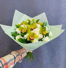 Букет цветов из:  Орхидеи и Розы в Кузнецке