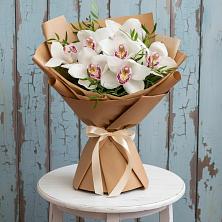 Букет цветов из:  Орхидеи и Розы в Кузнецке